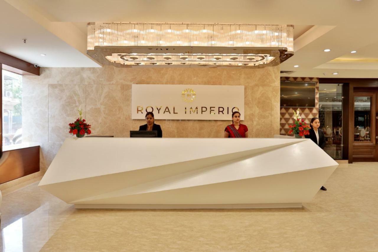 Royal Imperio Hotel Faridabad Exterior photo