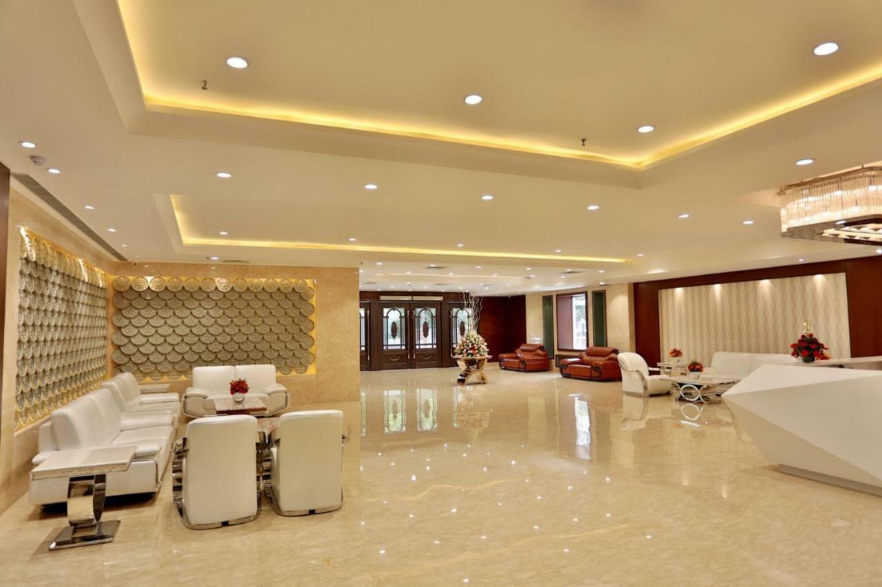 Royal Imperio Hotel Faridabad Exterior photo