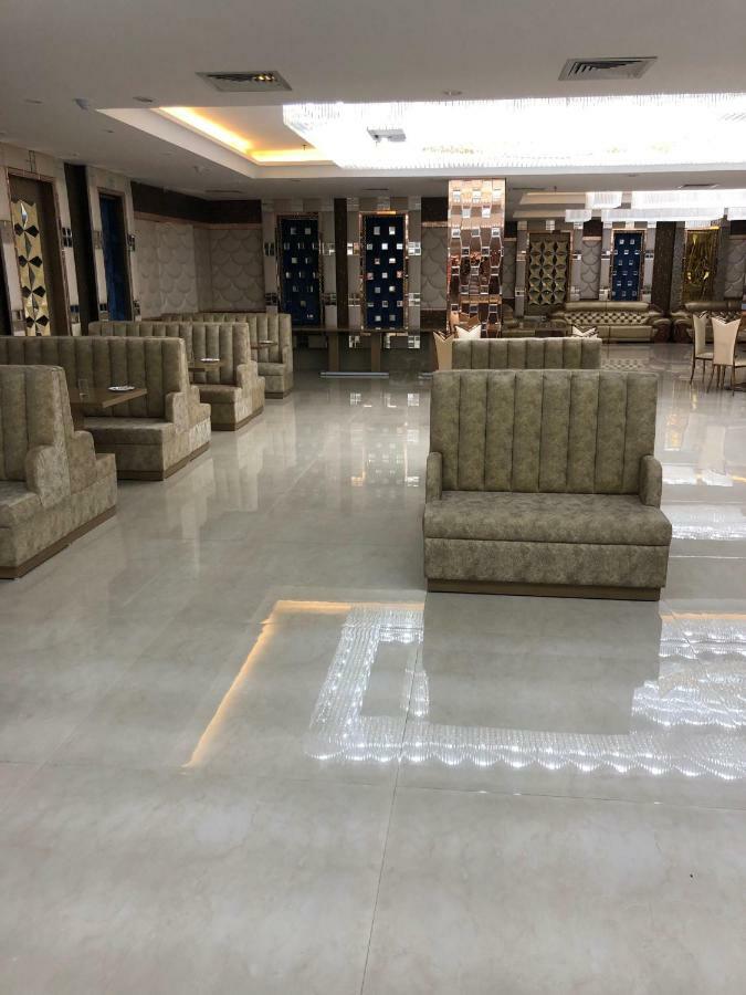 Royal Imperio Hotel Faridabad Exterior photo